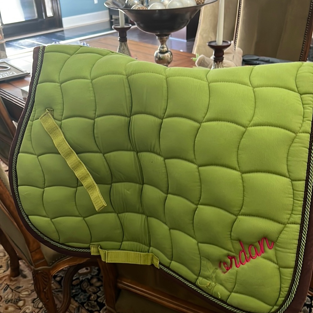 EUC AMI-CELL 2 SADDLE PADS